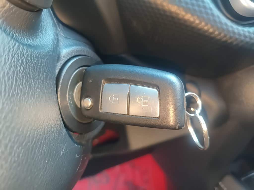 Nissan Kicks 1.5 л 2024 г. Белый, пробег 33000 км