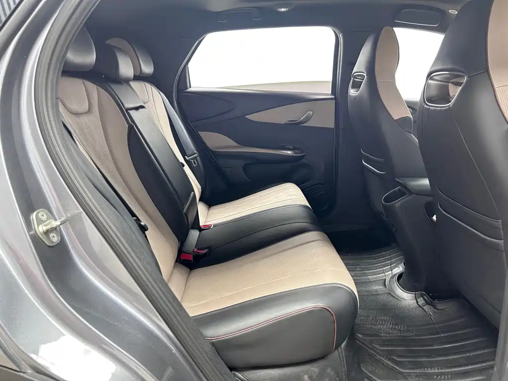 BYD Dolphin — миниатюра 13