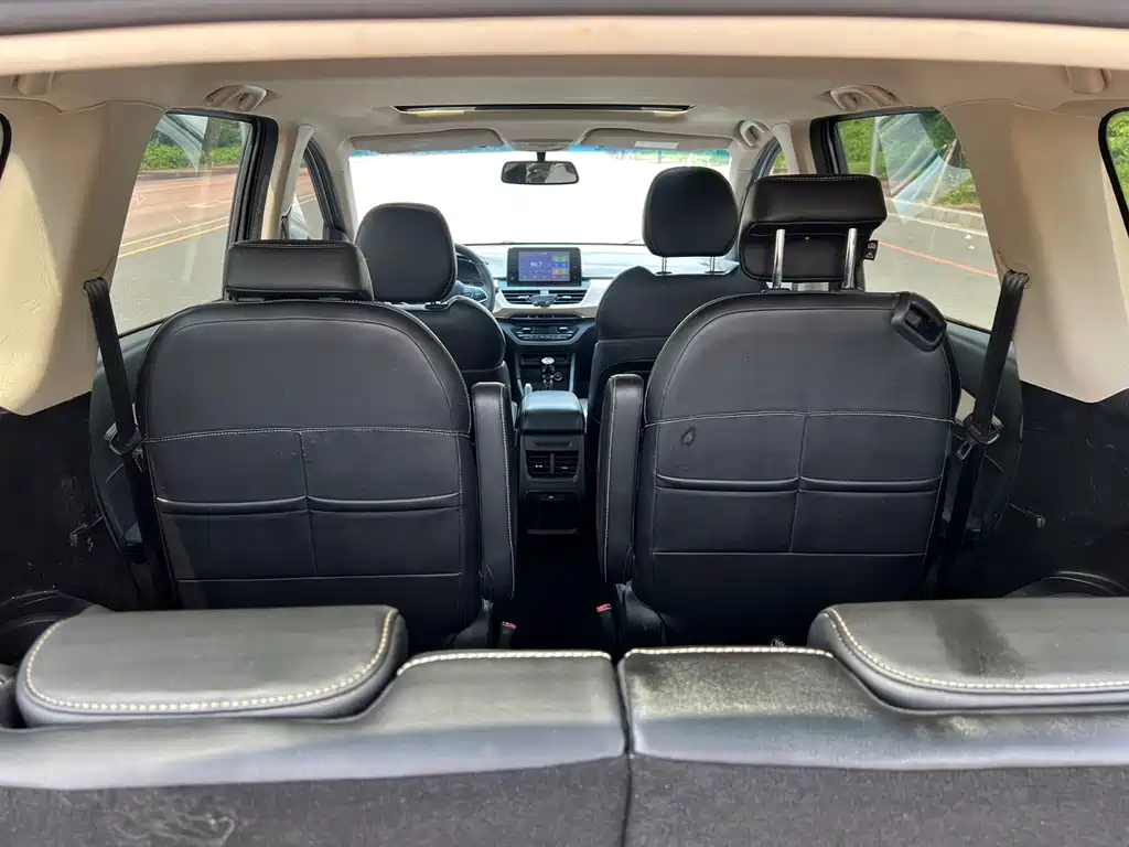 Baojun 360 — миниатюра 11