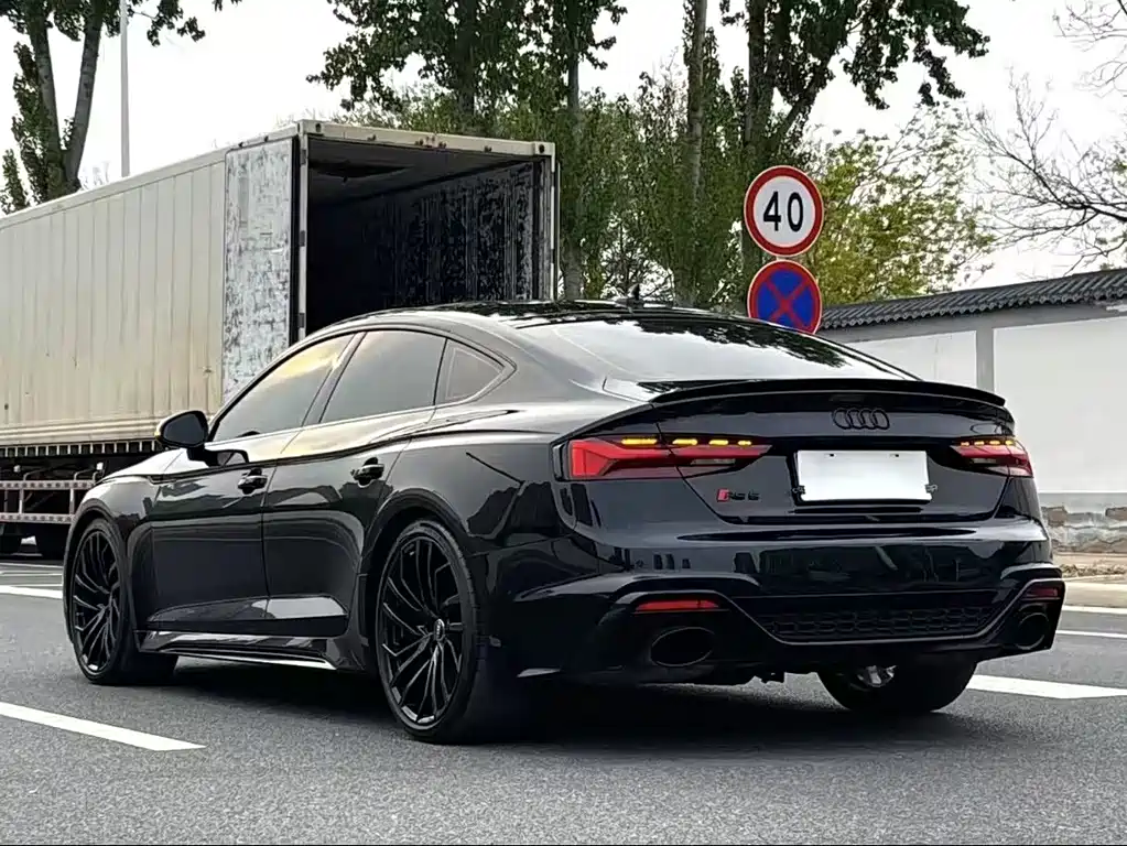 Audi A5 (Import) — миниатюра 12