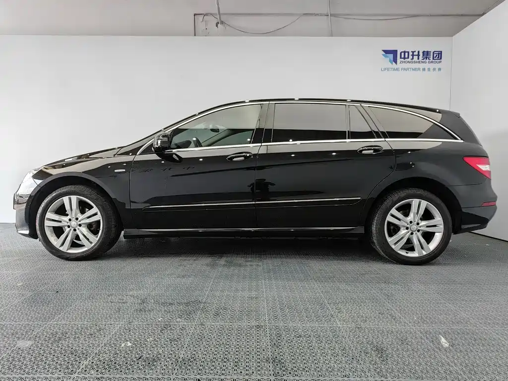 Mercedes-Benz R-Class — миниатюра 7