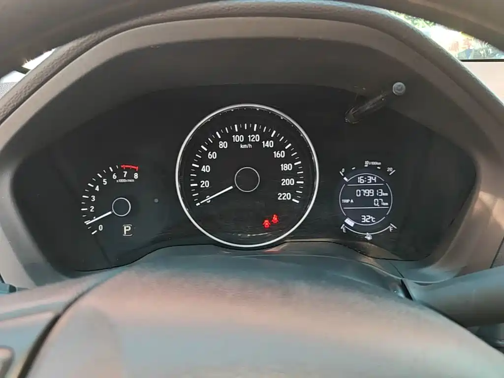 Honda Vezel — миниатюра 12