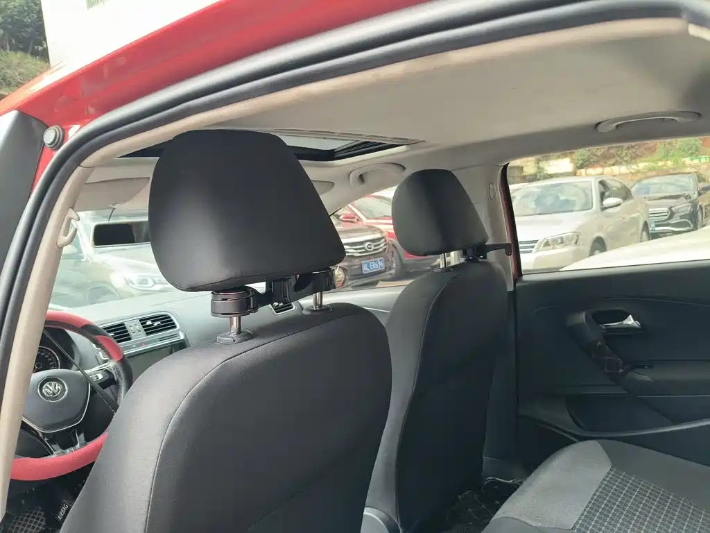 Volkswagen Polo — миниатюра 14