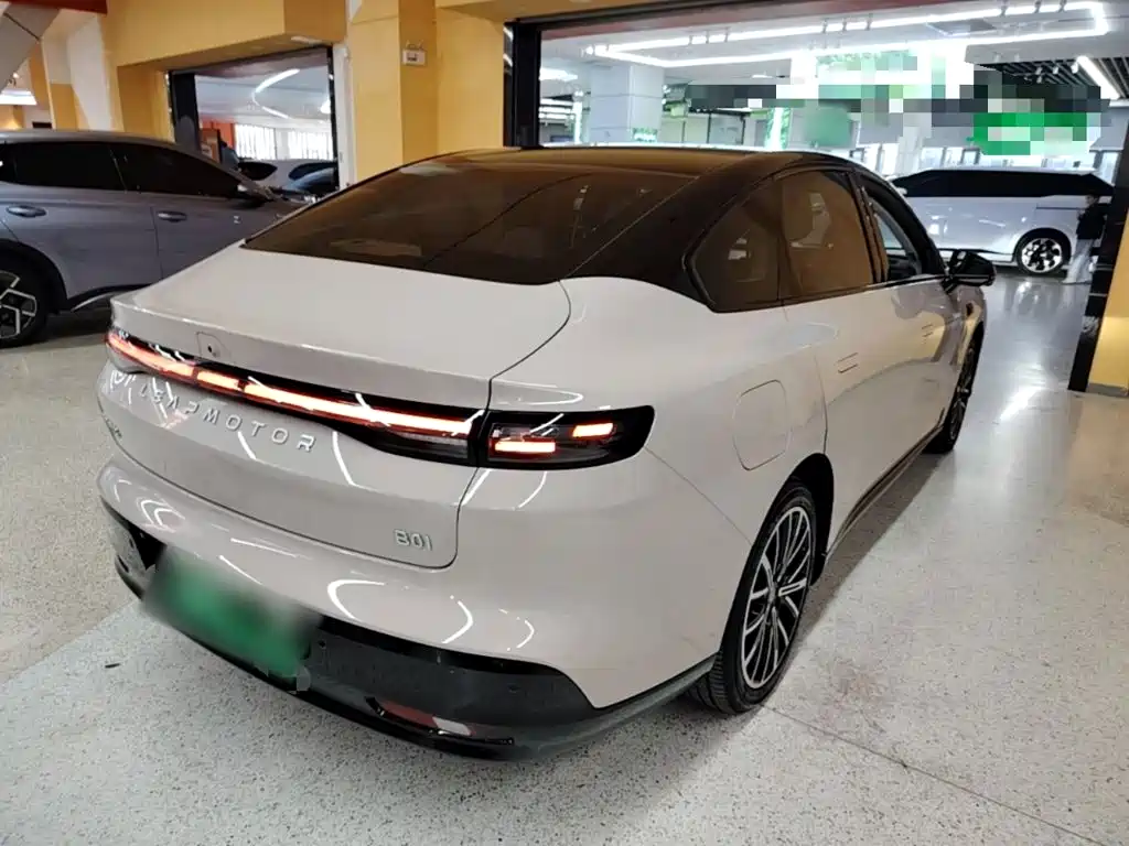 Leapmotor Ноль один. — миниатюра 7