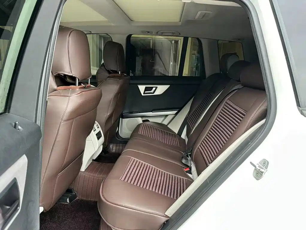 Mercedes-Benz GLK-Class — миниатюра 8