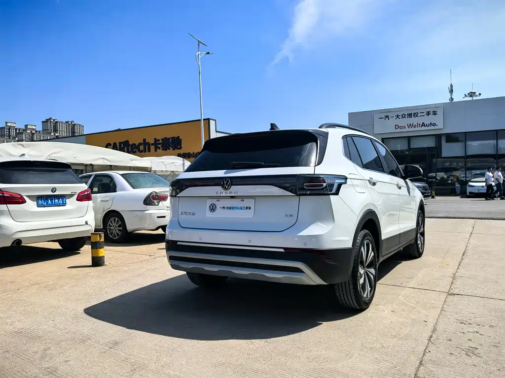 Volkswagen Tharu — миниатюра 4