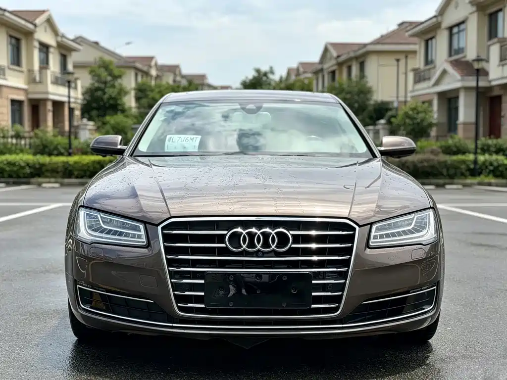 Audi A8 — миниатюра 2