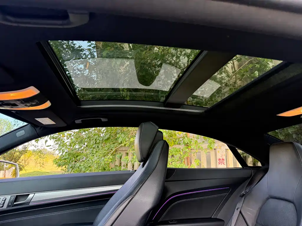 Mercedes-Benz E-Class (Import) — миниатюра 10