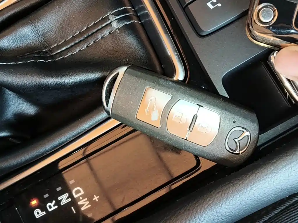 Mazda 3 Axela — миниатюра 9