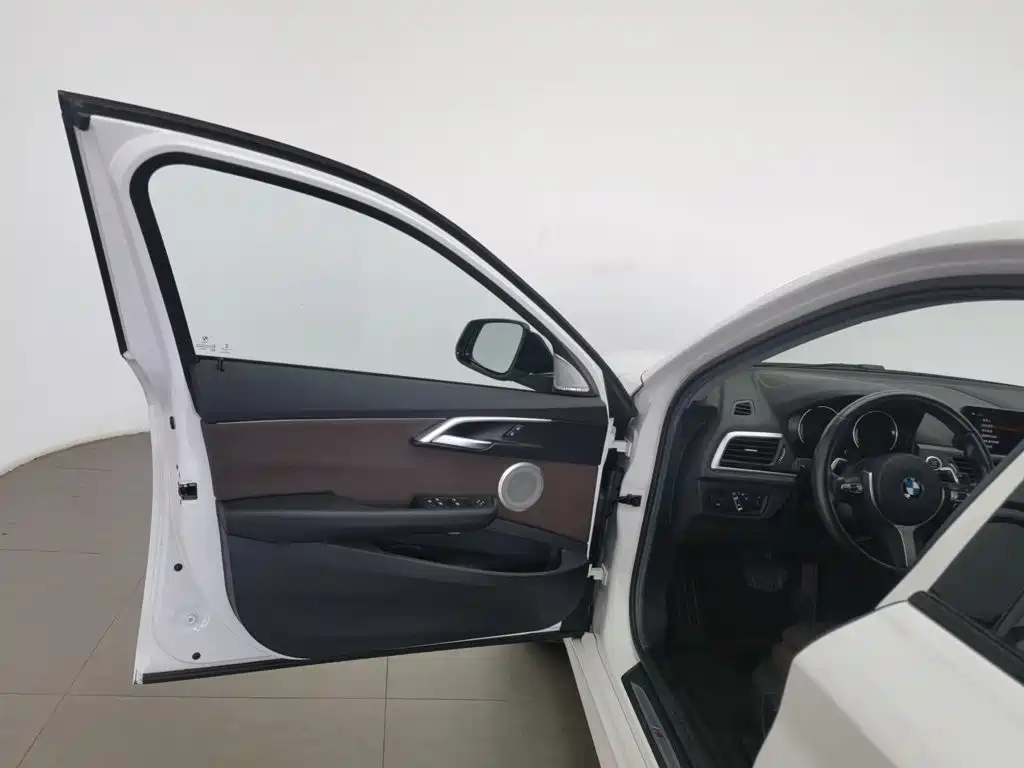 BMW 1 Series 1 2020 125i Lead M Sport