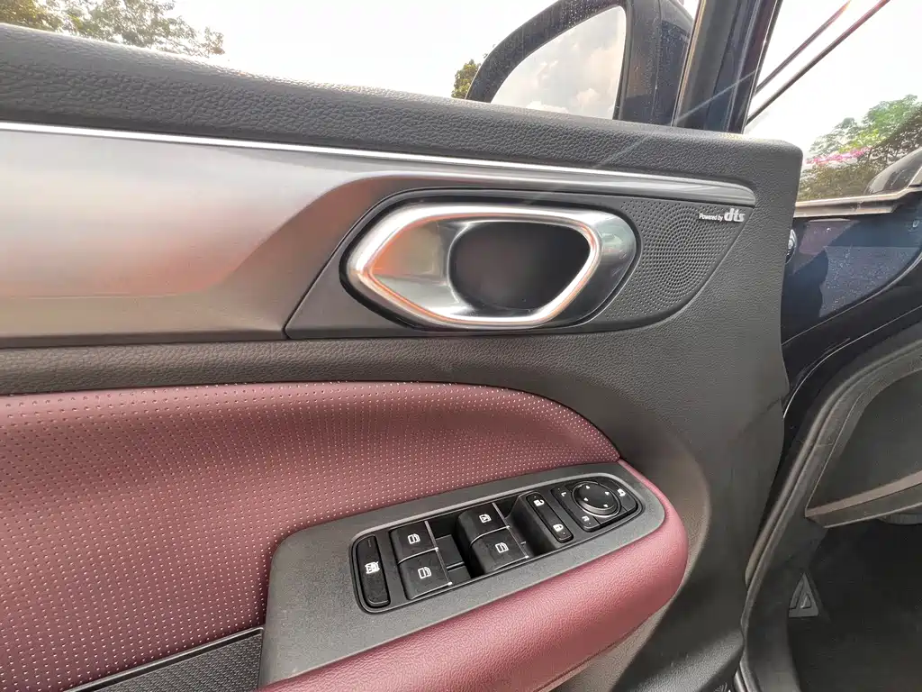 GAC Motor Trumpchi M6 — миниатюра 18