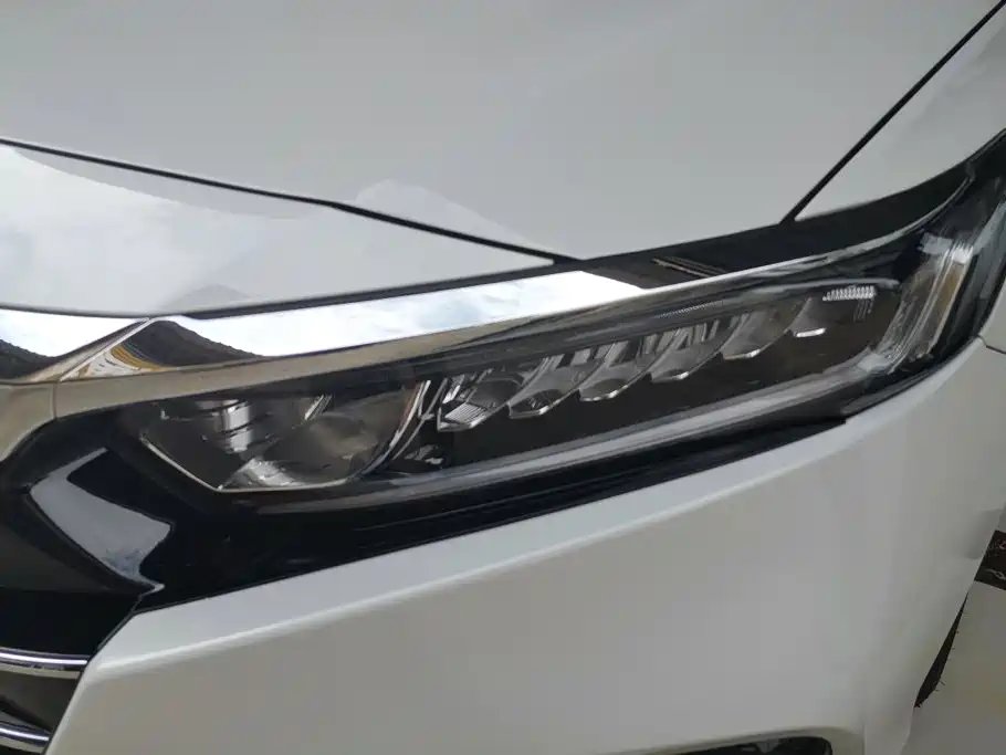 Honda Accord — миниатюра 5