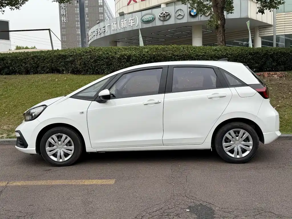 Honda Fit — миниатюра 3