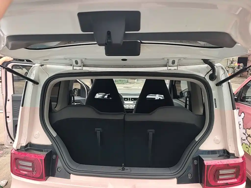 Wuling MINIEV — миниатюра 19