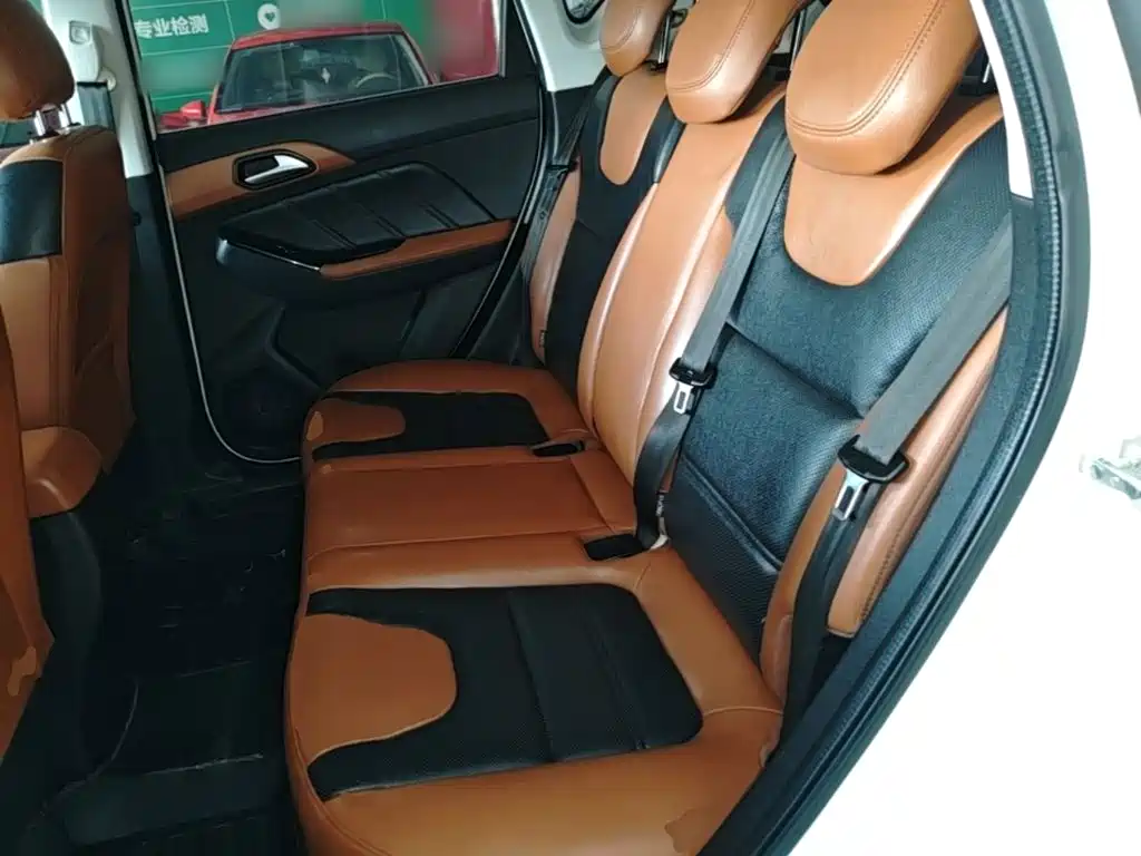 BAIC Senova X35 — миниатюра 17
