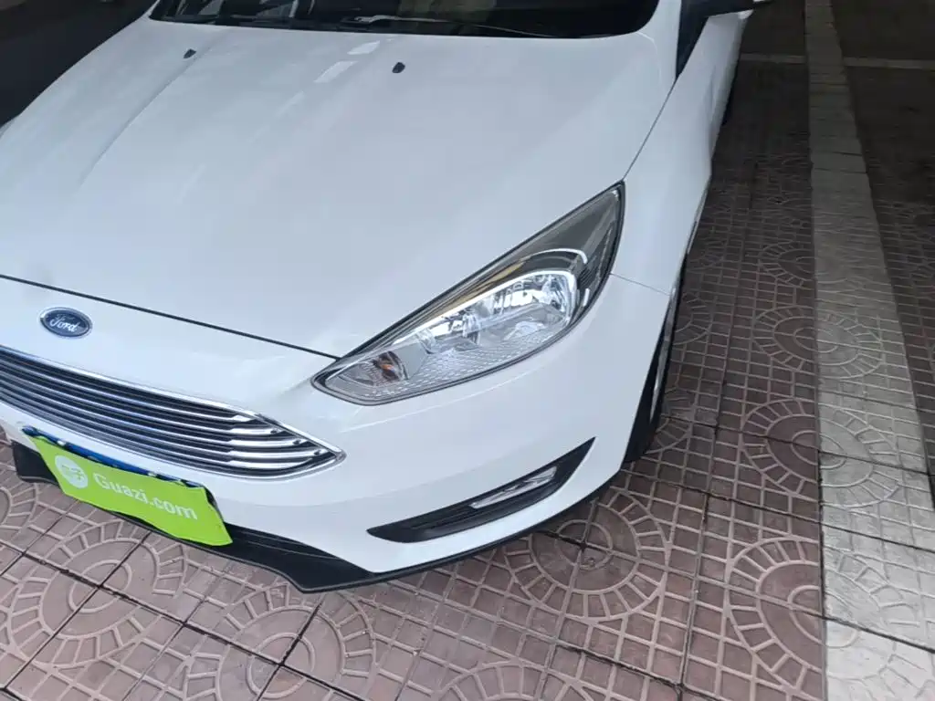 Ford Focus — миниатюра 24