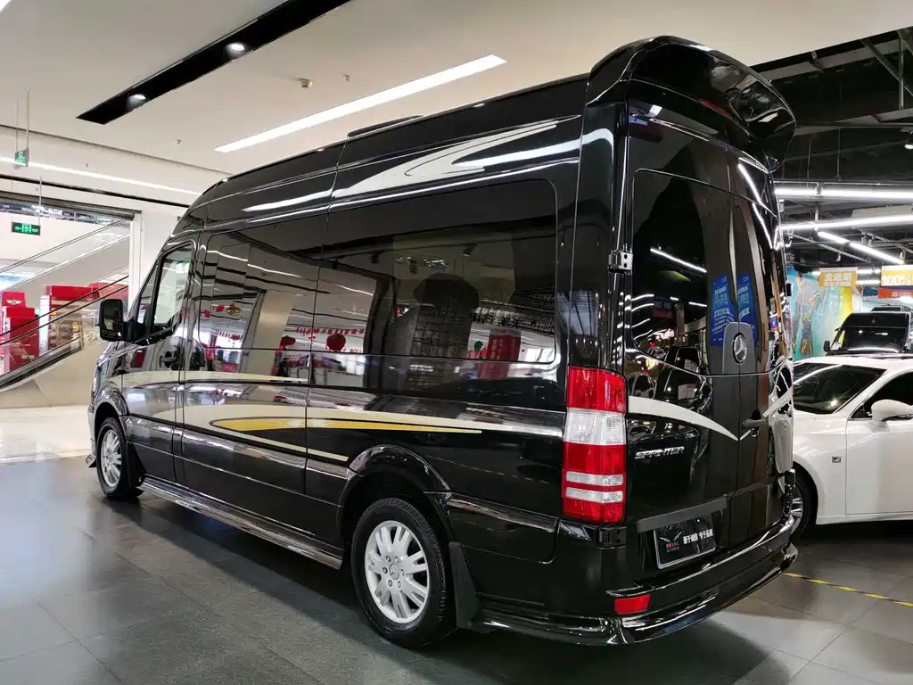 Mercedes-Benz Sprinter — миниатюра 3