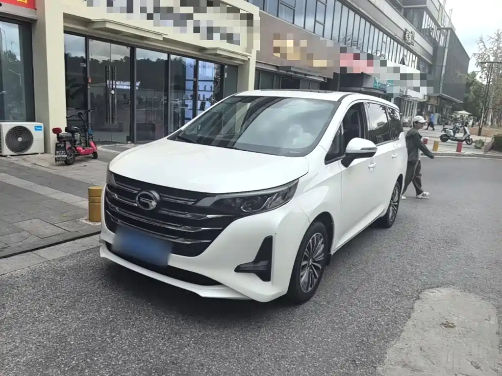 GAC Motor Trumpchi M6 — миниатюра 2