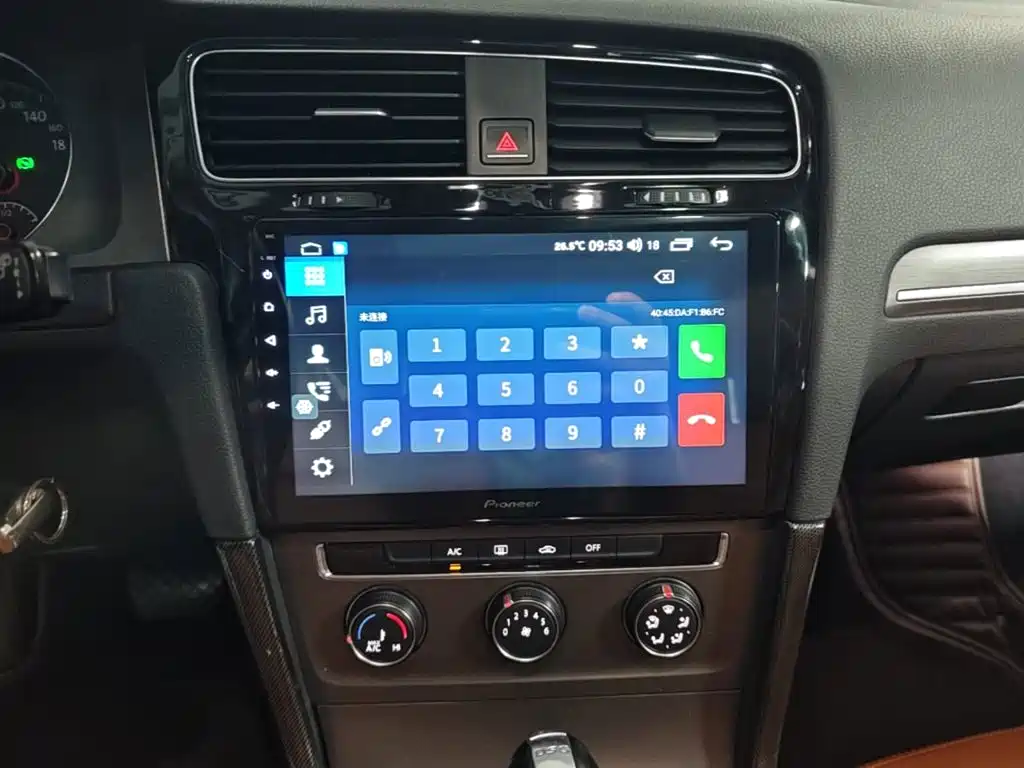 Volkswagen Golf — миниатюра 13
