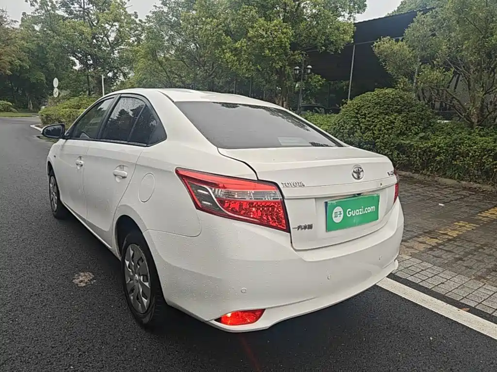 Toyota Vios — миниатюра 5