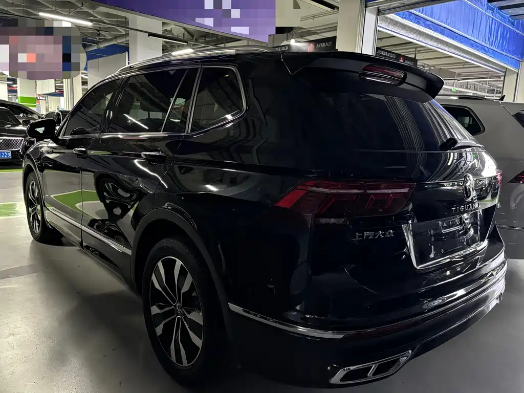 Volkswagen Tiguan L — миниатюра 14