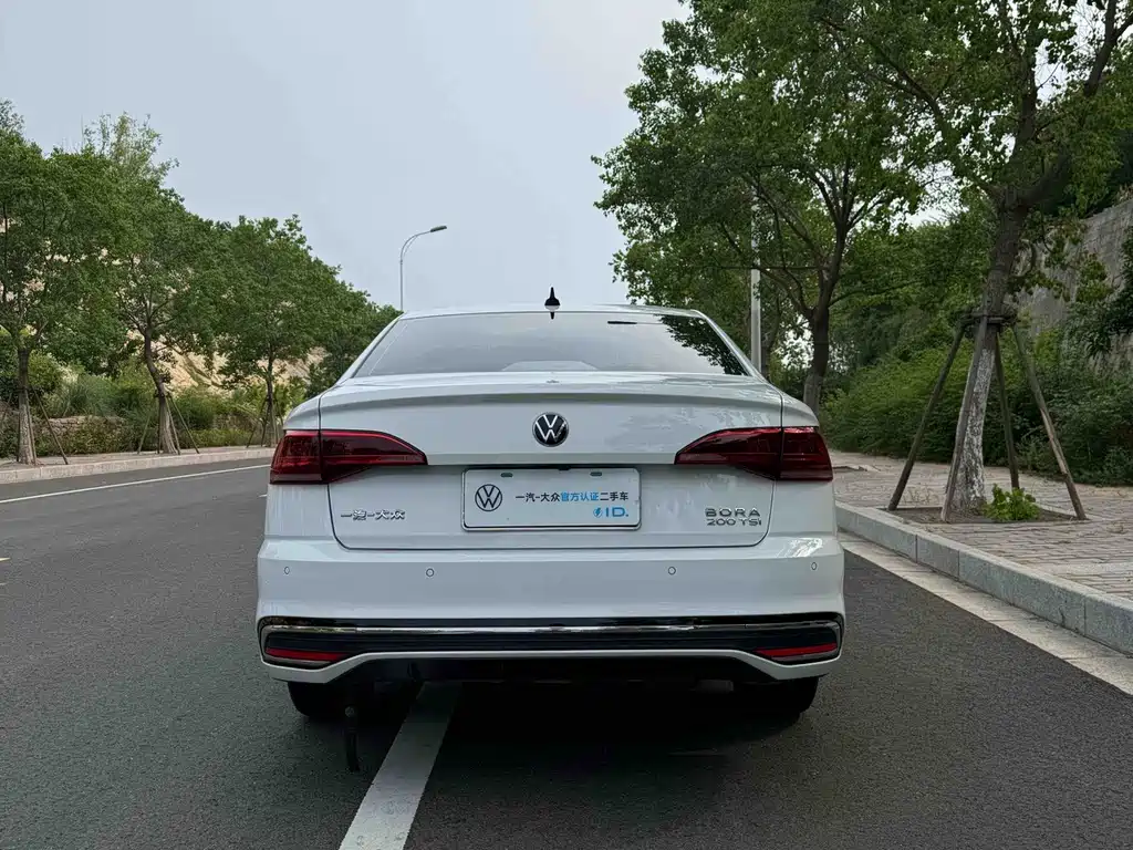 Volkswagen Bora — миниатюра 8