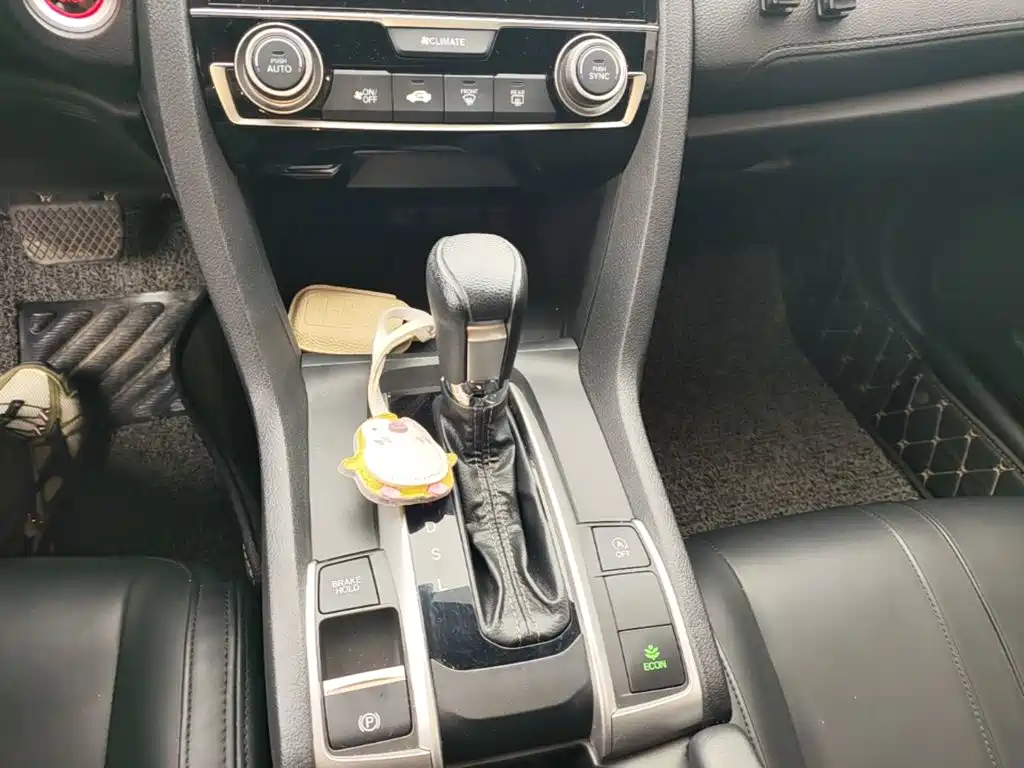 Honda Civic — миниатюра 14