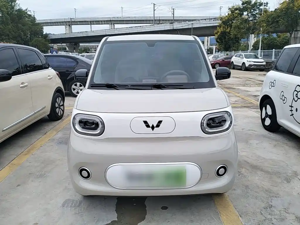Wuling MINIEV — миниатюра 3
