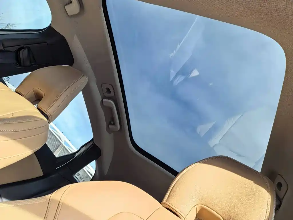 Volvo V40 — миниатюра 16