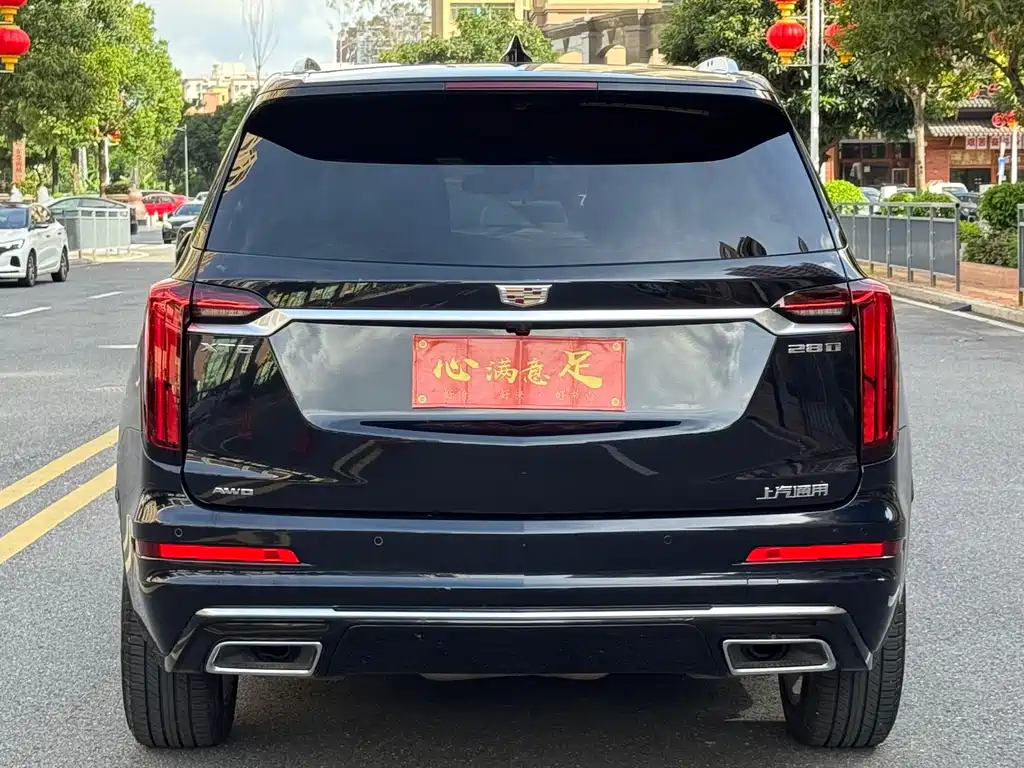Cadillac XT6 — миниатюра 5