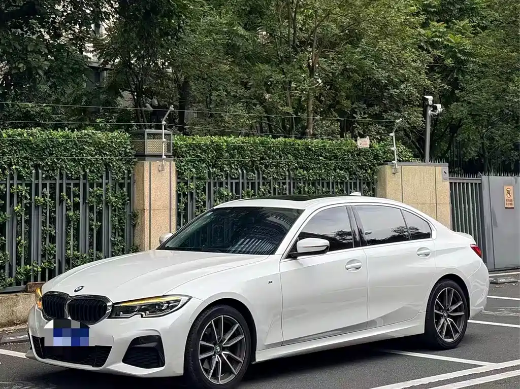 BMW 3 Series — миниатюра 2