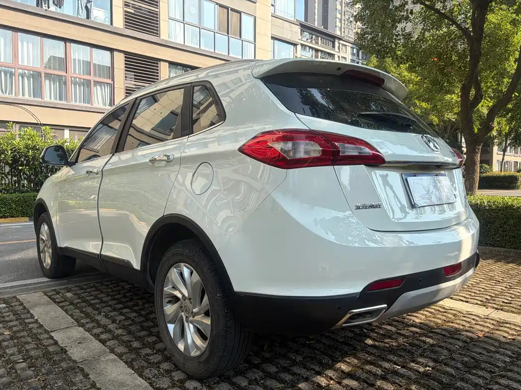 BAW Weiwang S50 — миниатюра 6