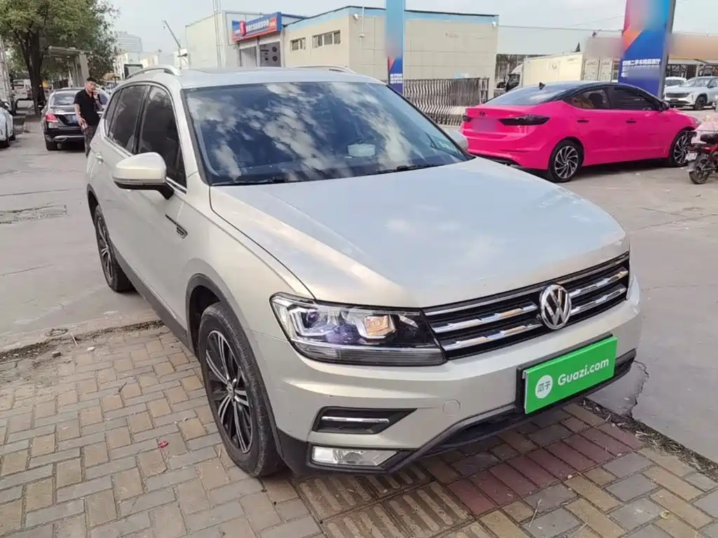 Volkswagen Tiguan L — миниатюра 4