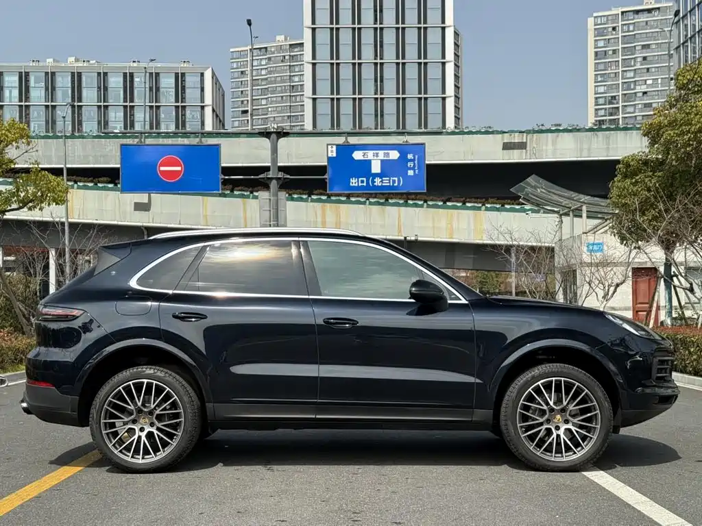 Porsche Cayenne 2019 Cayenne 3.0T