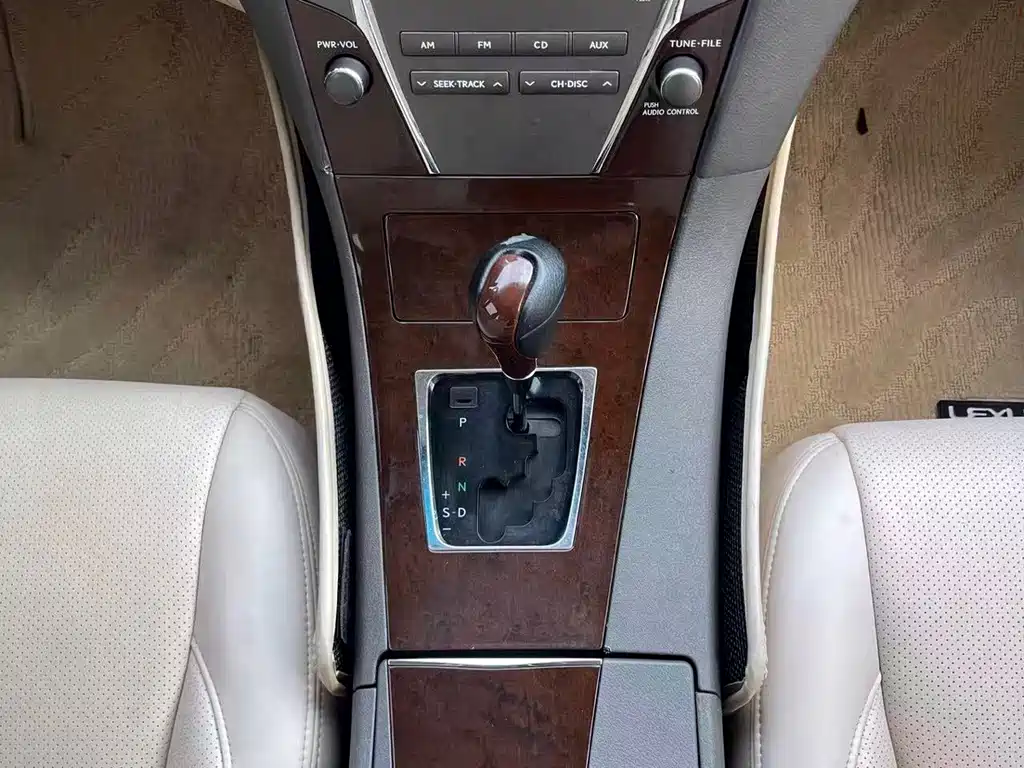 Lexus ES — миниатюра 19