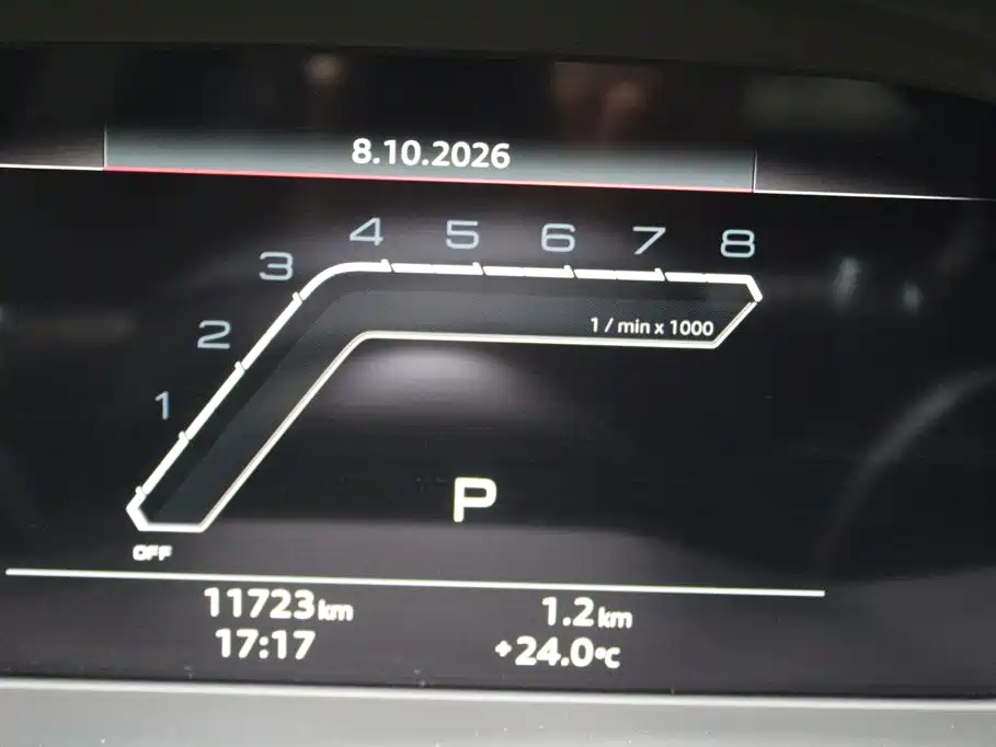 Audi RS 4 — миниатюра 11