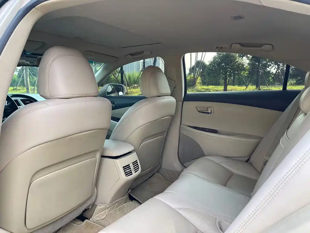 Lexus ES — миниатюра 21