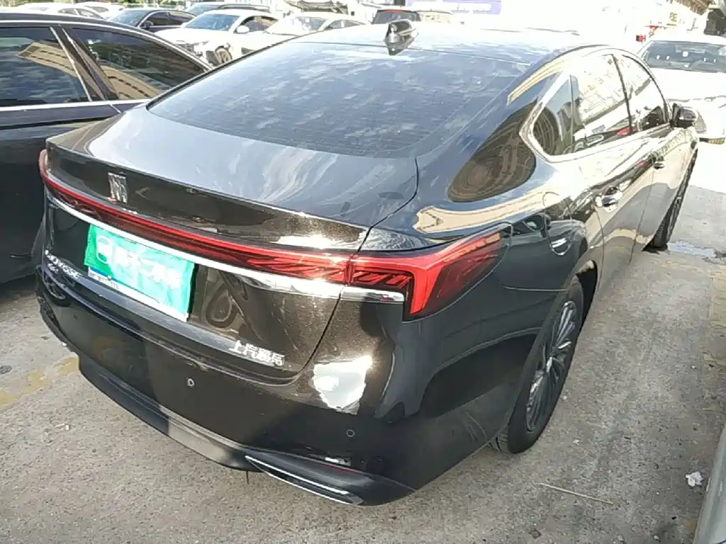 Buick LaCrosse — миниатюра 7