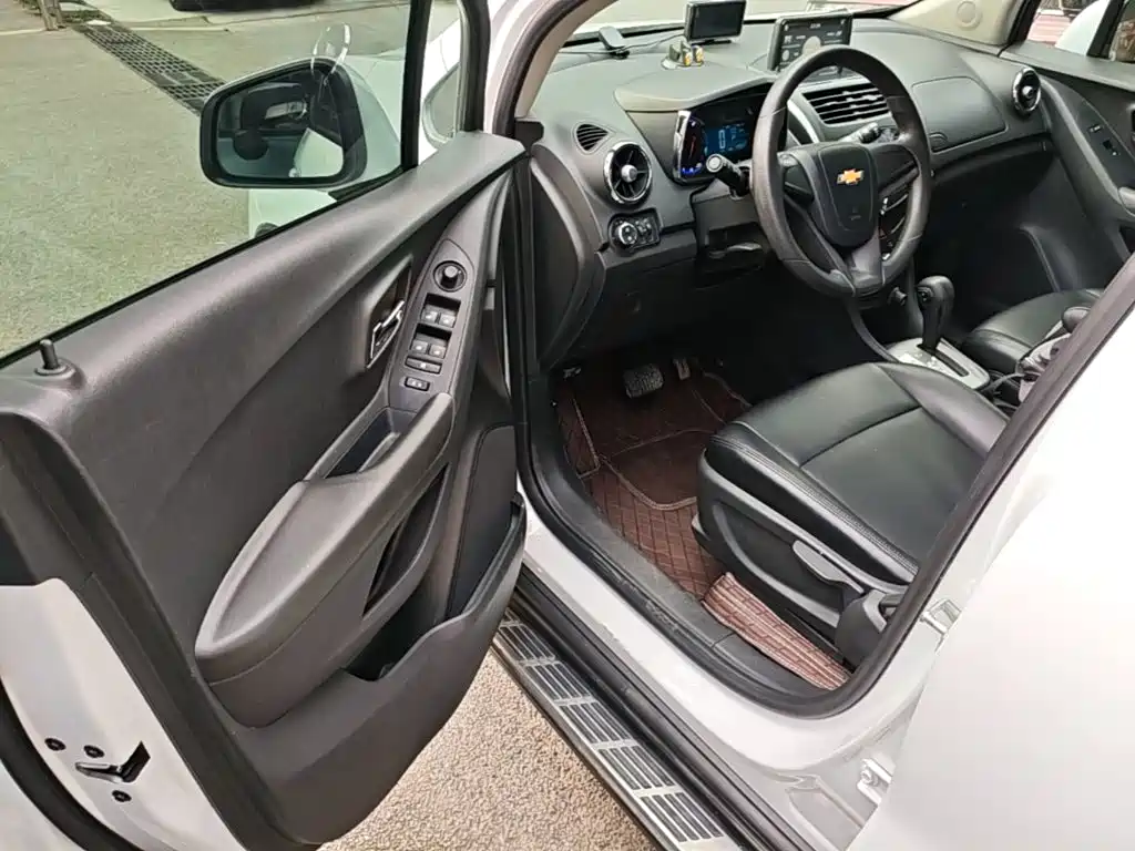 Chevrolet Trax — миниатюра 16