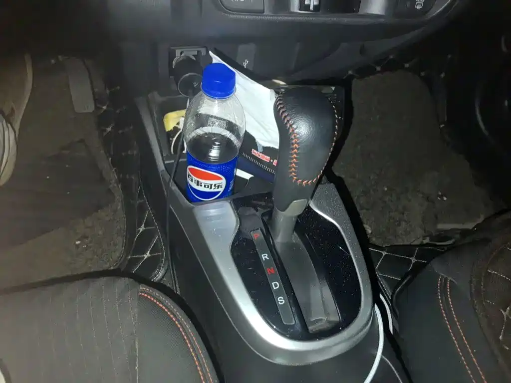 Honda Fit — миниатюра 10