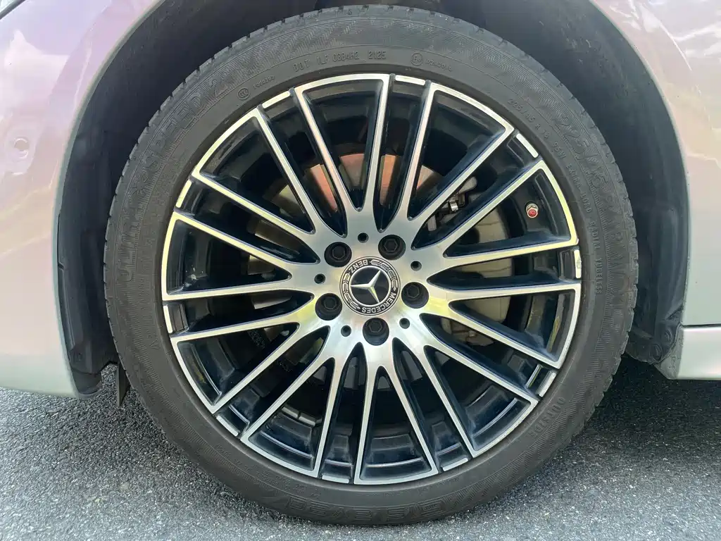 Mercedes-Benz C-Class — миниатюра 10
