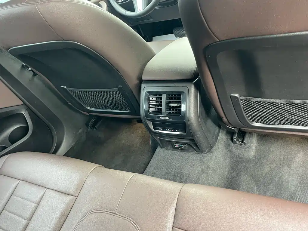 BMW X3 — миниатюра 13