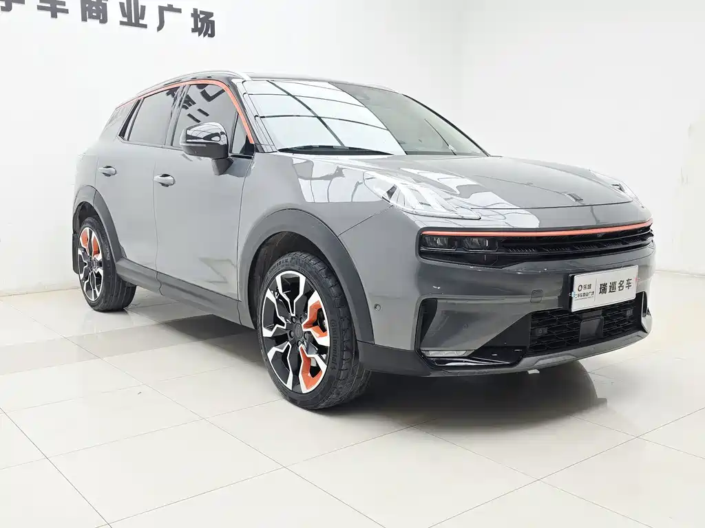 Lynk & Co 06 — миниатюра 3