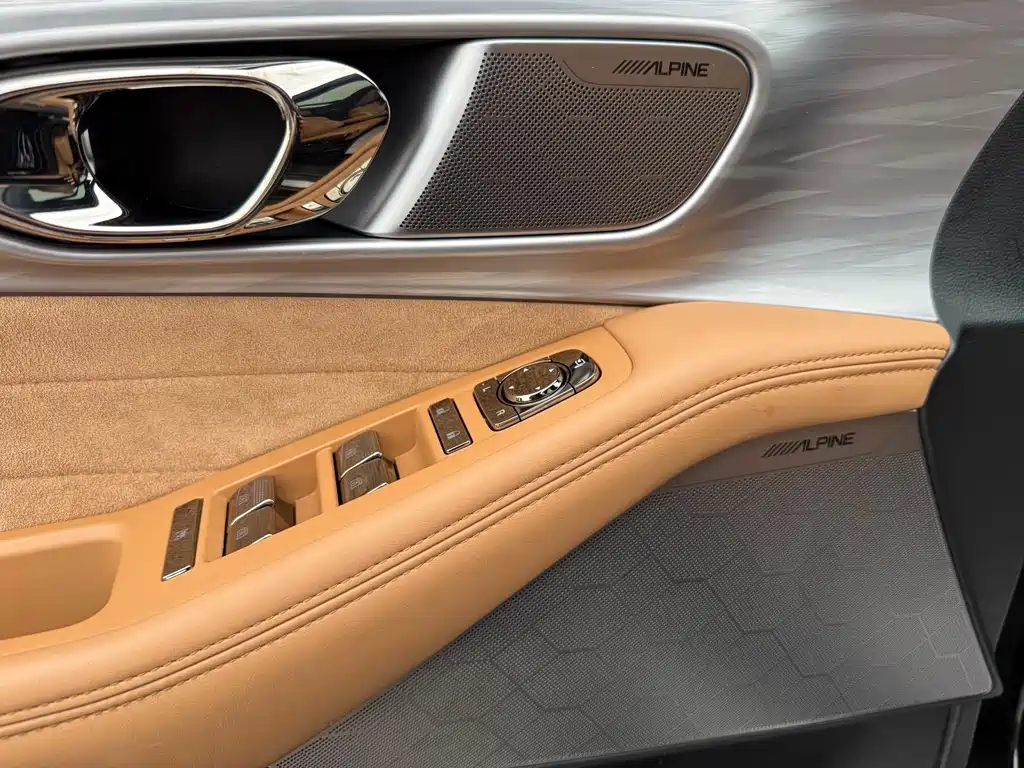 GAC Motor Trumpchi ES9 — миниатюра 8