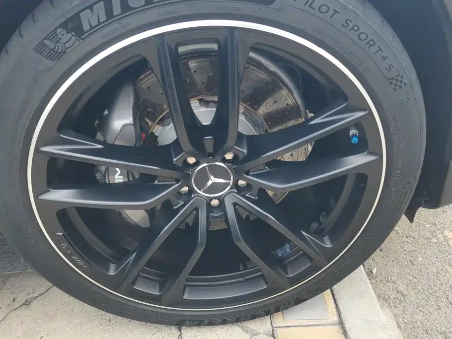Mercedes-Benz GLC AMG — миниатюра 6