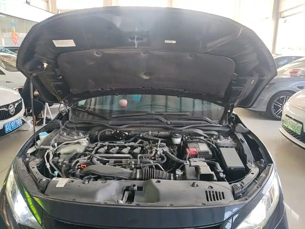 Honda Civic — миниатюра 20