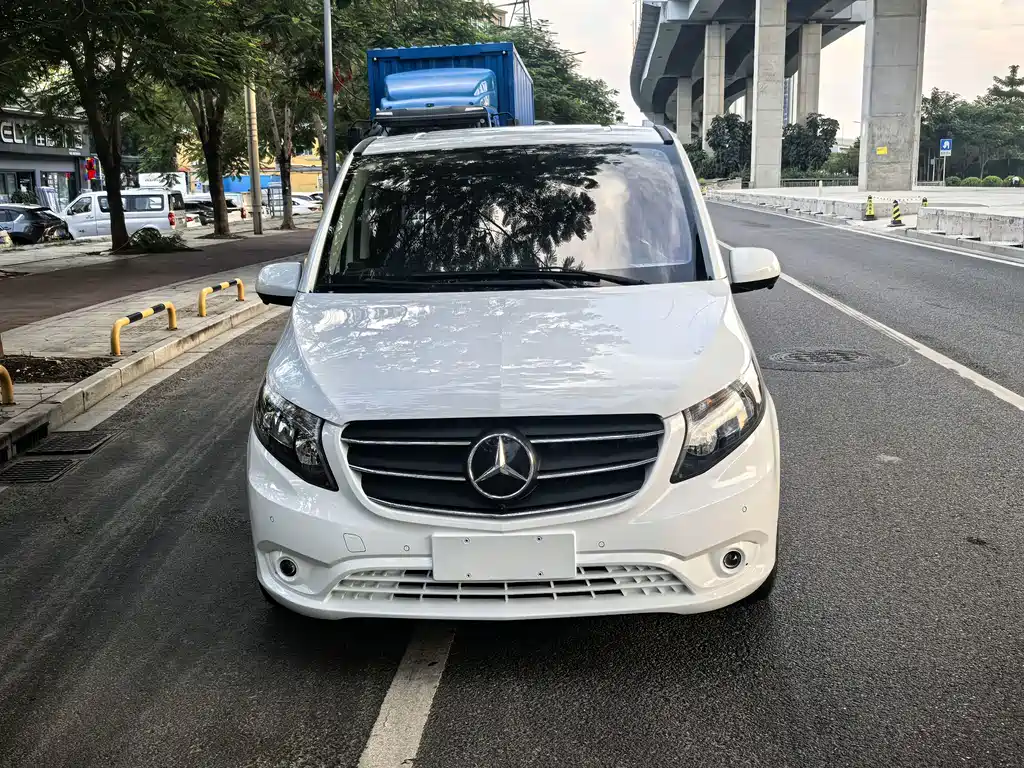 Mercedes-Benz Vito — миниатюра 5