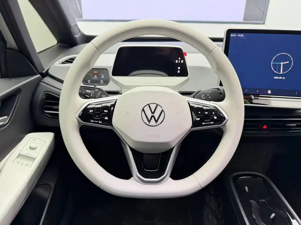 Volkswagen ID.3 — миниатюра 12