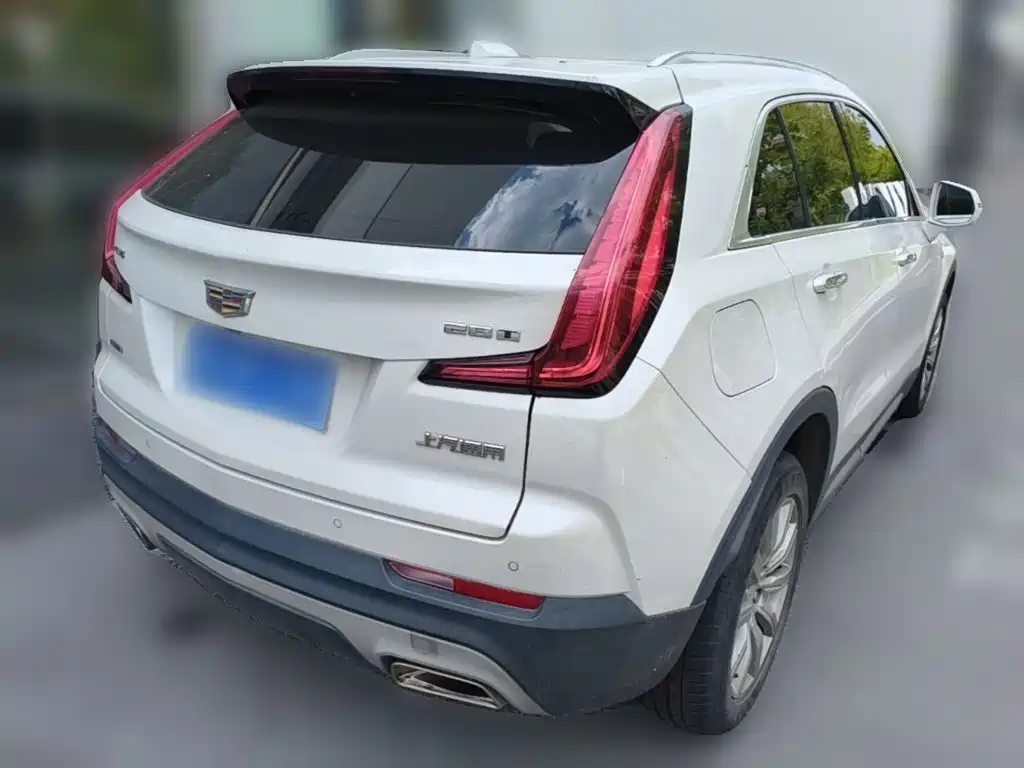 Cadillac XT4 — миниатюра 10