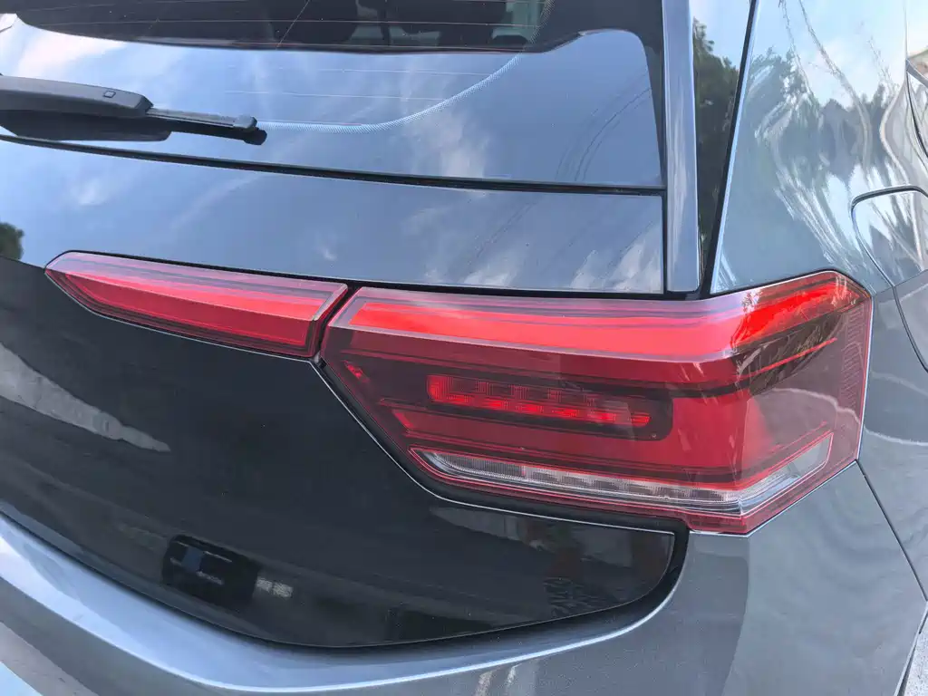 Volkswagen ID.3 — миниатюра 23